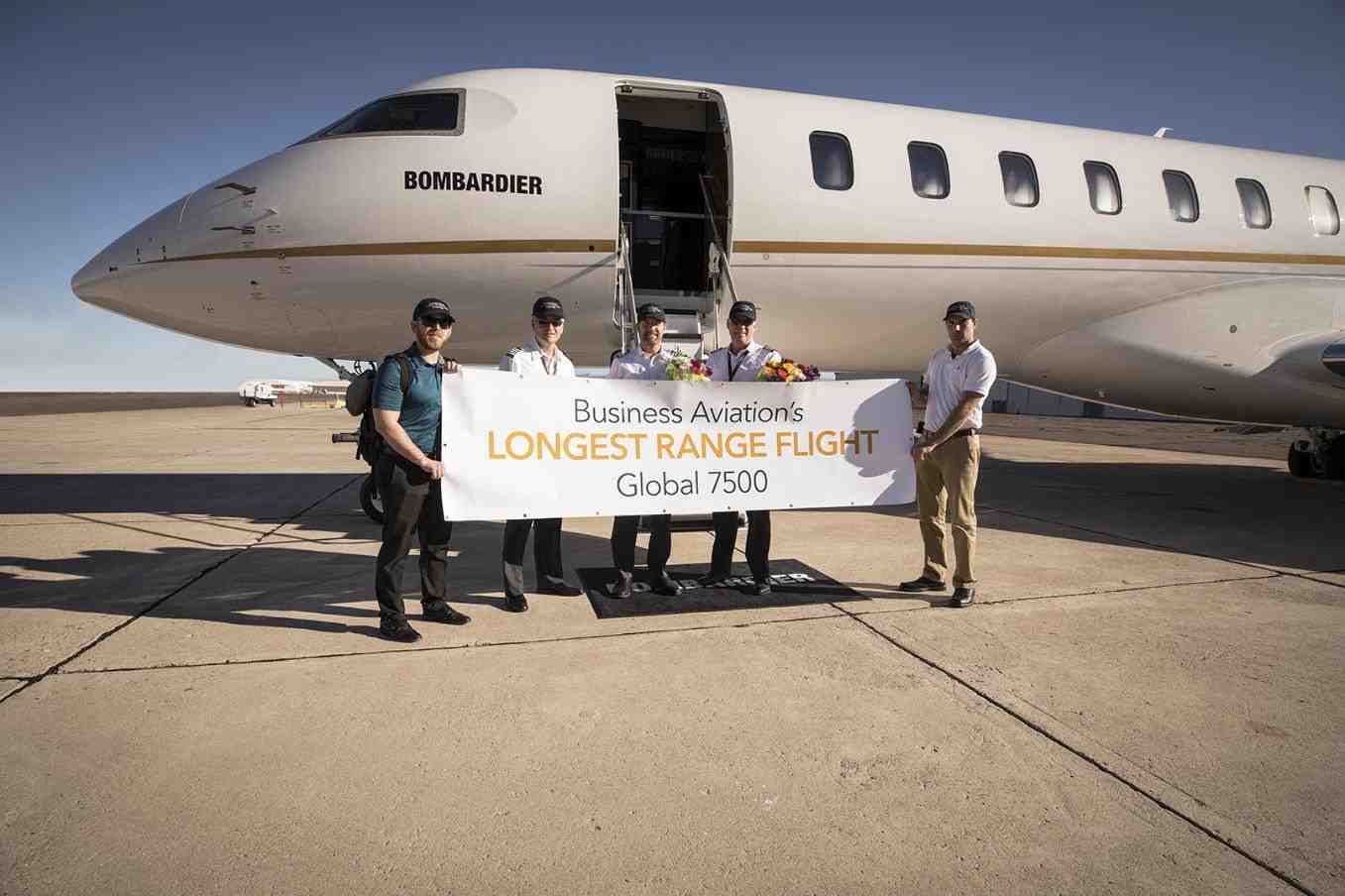 Le Bombardier Global 7500 a franchi les 15 000 km sans escale, volant de Singapour Changi à Tucson, aux Etats-Unis.