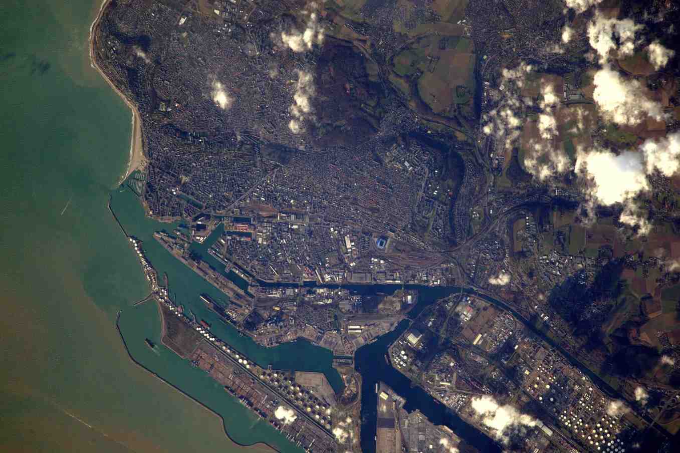 Le Havre, vu depuis l’ISS.