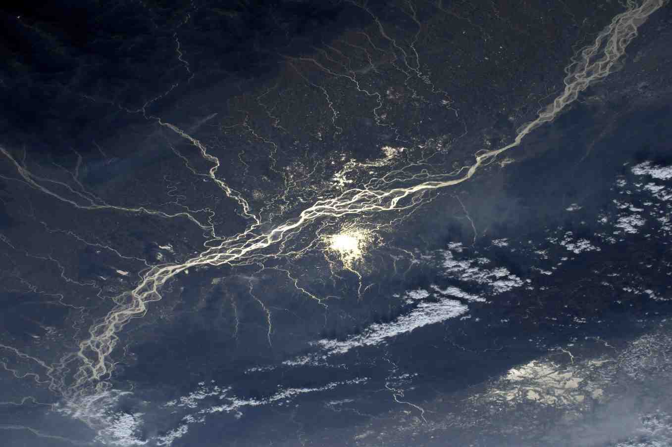 Au-dessus du Brahmapoutre, depuis l’ISS.