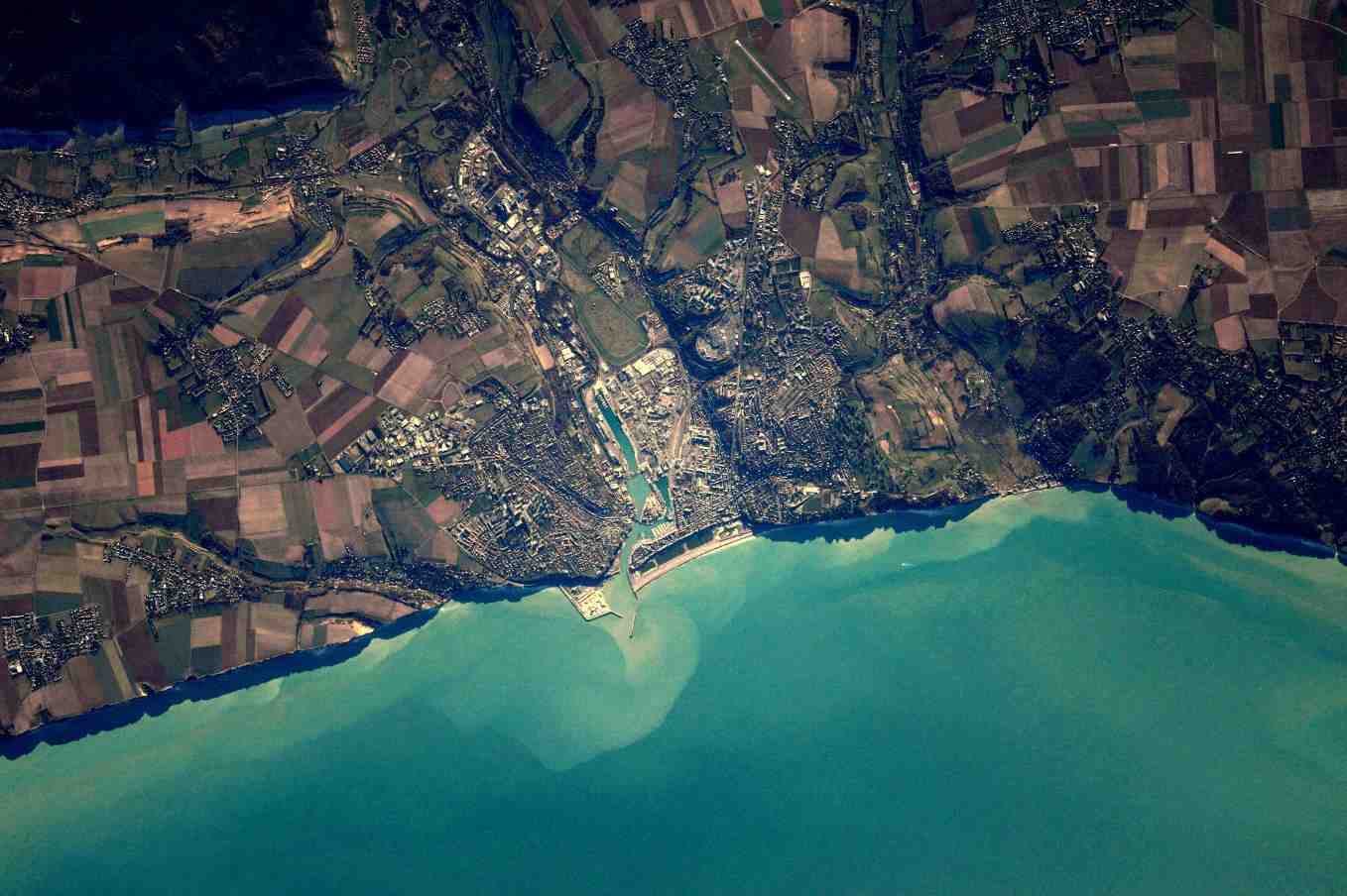 La ville de Dieppe depuis l’ISS.