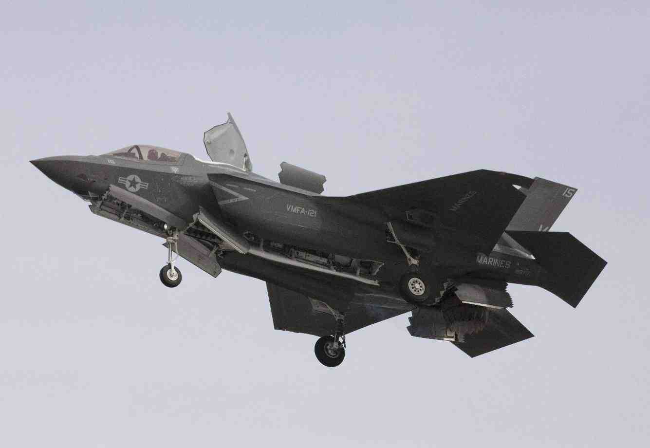 Un F-35B du Marine Fighter Attack Squadron 121