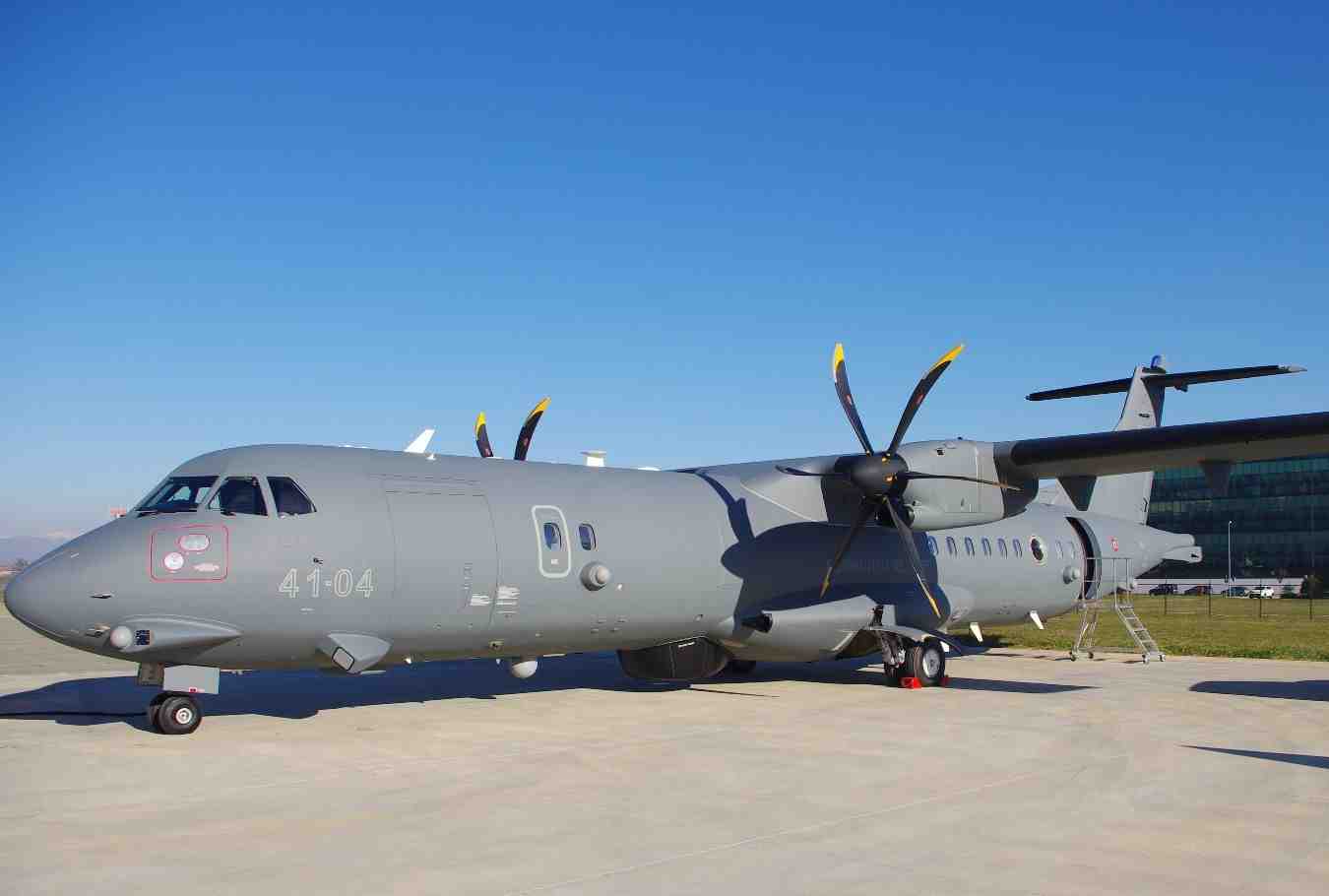 La Force aérienne italienne disposera de ses 4 P-72A d'ici la fin 2017.