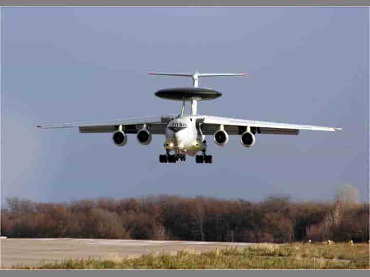 AWACS IL-76 de l'Indian Air Force
