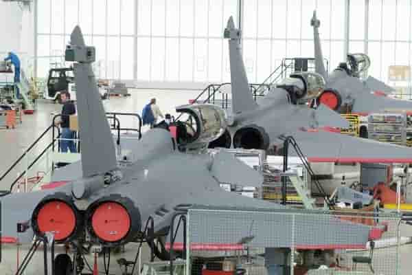 Sur les 500 PME qui travaillent directement ou indirectement sur le Dassault Rafale, neuf sont membres du cluster Normandie AeroEspace.