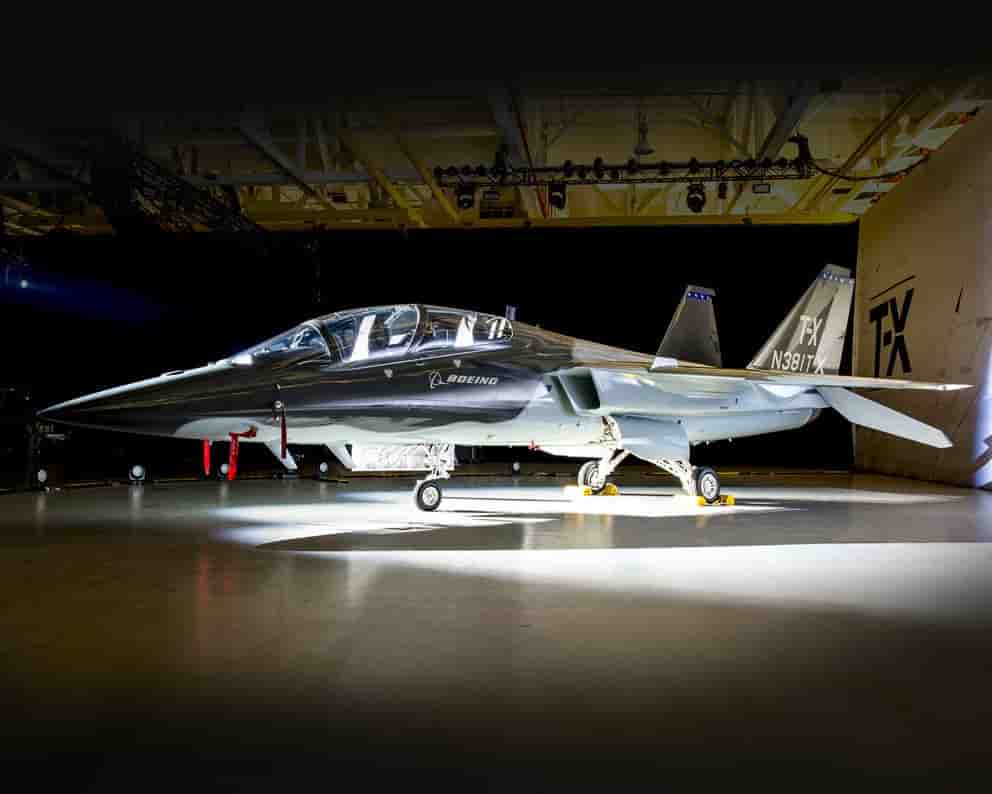 Le T-X, futur successeur du Northrop T-38 Talon, vu par Boeing et Saab.