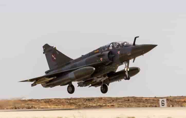 Départ en mission d'un Mirage 2000D basé en Jordanie