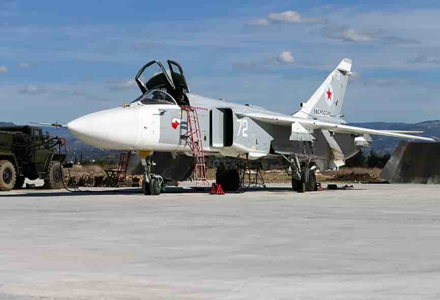 Su-24 de l'armée de l'air russe déployé en Syrie.