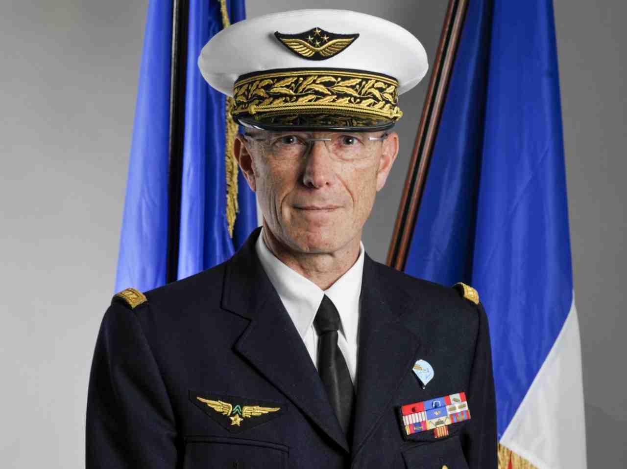 Le général Roos vient d'être nommé directeur de la SIMMAD