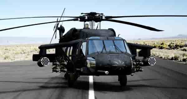 Le Black Hawk, icone de Sikorsky, va devenir propriété de Lockheed Martin, lequel va compléter sa gamme de produits qui s'étendent déjà du satellite au navire de guerre.