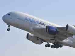 La commande globale d'Airbus passée par l'Iran doit inclure 8 Airbus A380 et 16 A350, a précisé le vice-ministre iranien des Transports.