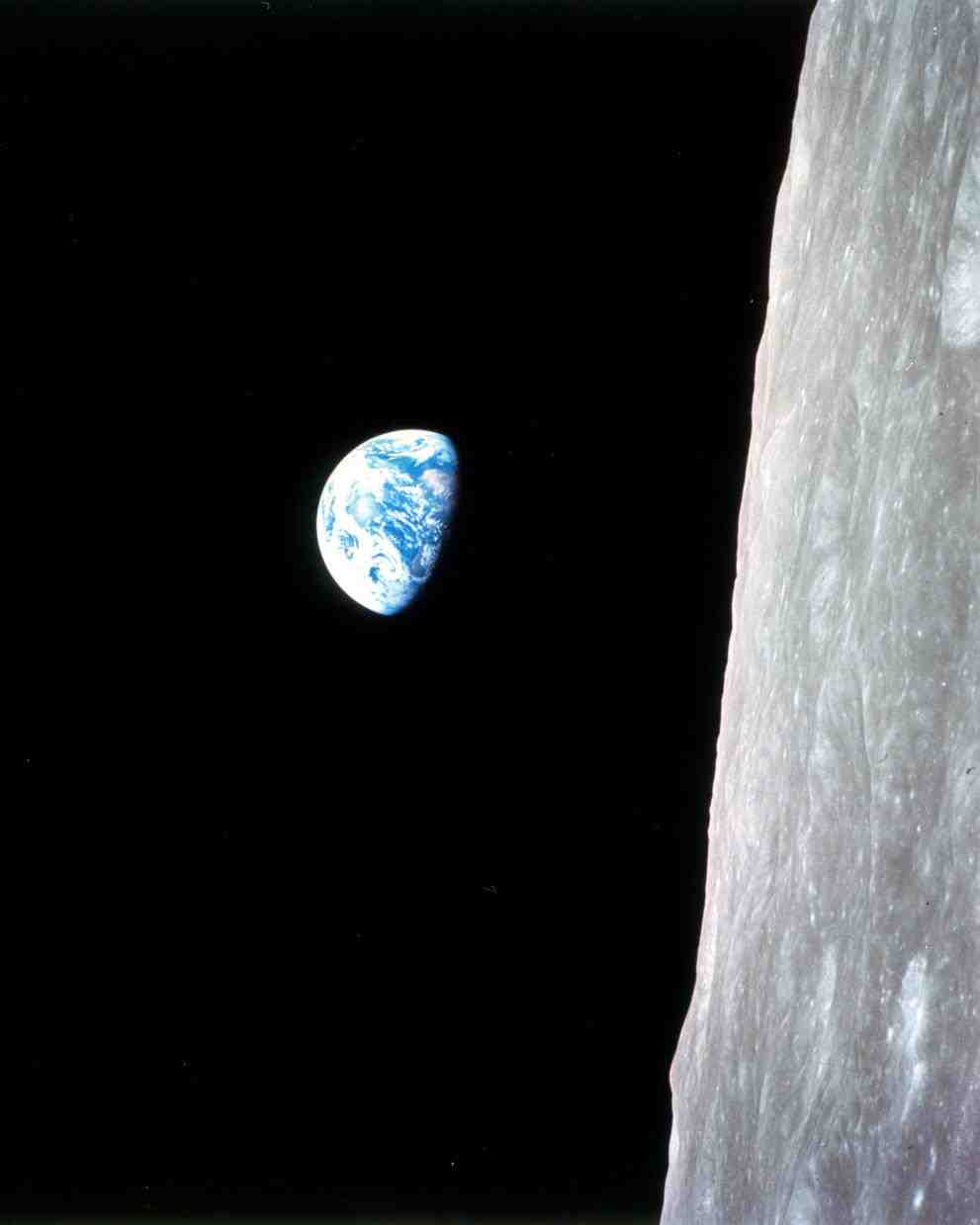 "Nous avons parcouru tout ce chemin pour explorer la lune, et le plus important est que nous ayons découvert la Terre"