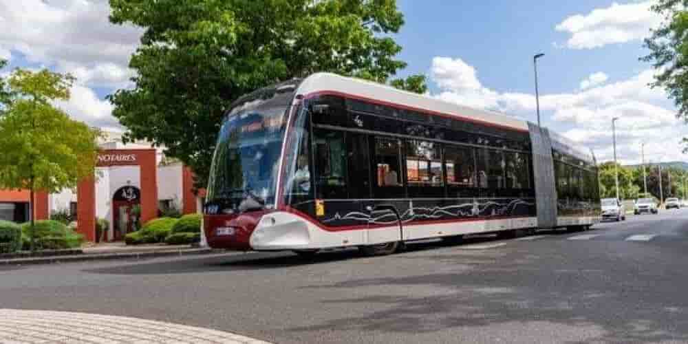Quelque 40 tram-bus électriques circuleront sur 27 kilomètres au sein de la métropole clermontoise.