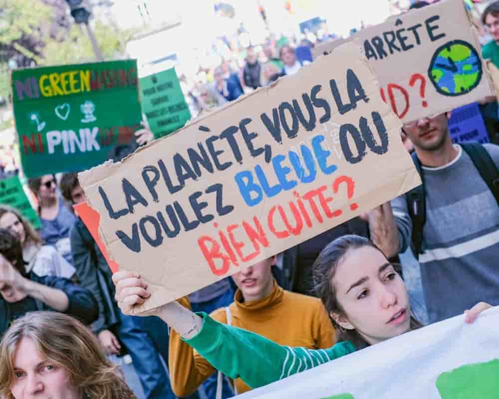 Les mobilisations, qui selon les organisateurs ont rassemblé 70 initiatives locales, s'inscrivent à l'approche de la conférence de Belém (COP 30) sur le climat, prévue fin 2025.