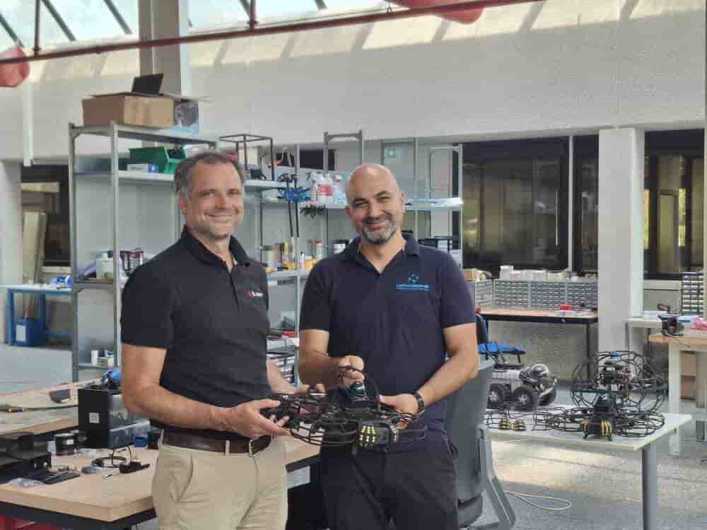 Sébastien Roche (à gauche) directeur général du groupe jll.spear & Jad Rouhana (à droite) directeur général de Lynxdrone