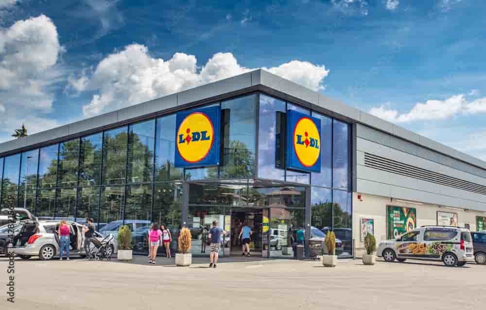 Le discounter allemand dont le siège français est à Châtenay-Malabry nomme Anouck Paumard et Johanna Ducloux à des postes stratégiques dans son siège de Châtenay-Malabry. Un point d’amorce pour accompagner l'ouverture d'une cinquantaine de nouveaux...