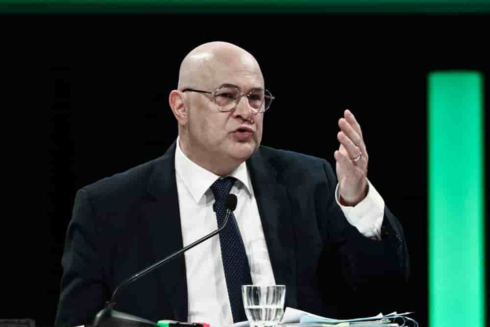 Laurent Pietraszewski, président du conseil d'administration du Groupe Casino, lors de l'assemblée générale annuelle du groupe, le 30 avril 2025 à Puteaux, près de Paris.