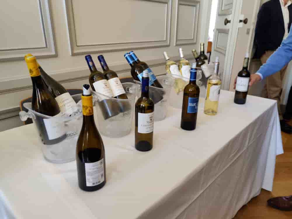 Les premières bouteilles de vin AOP Médoc Blanc seront commercialisées au printemps 2026.