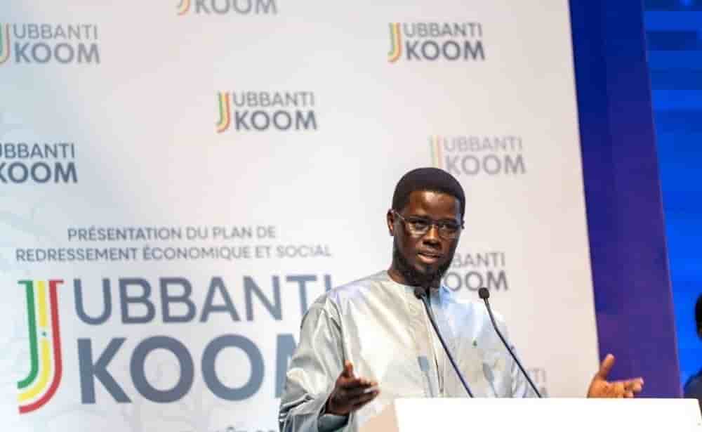 Le gouvernement a lancé un plan de redressement économique et social (PRES) qui vise à relancer l'économie sur trois ans