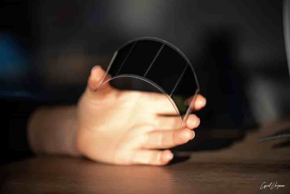 Dracula Technologies conçoit et fabrique des modules photovoltaïques pour les petits objets électroniques.