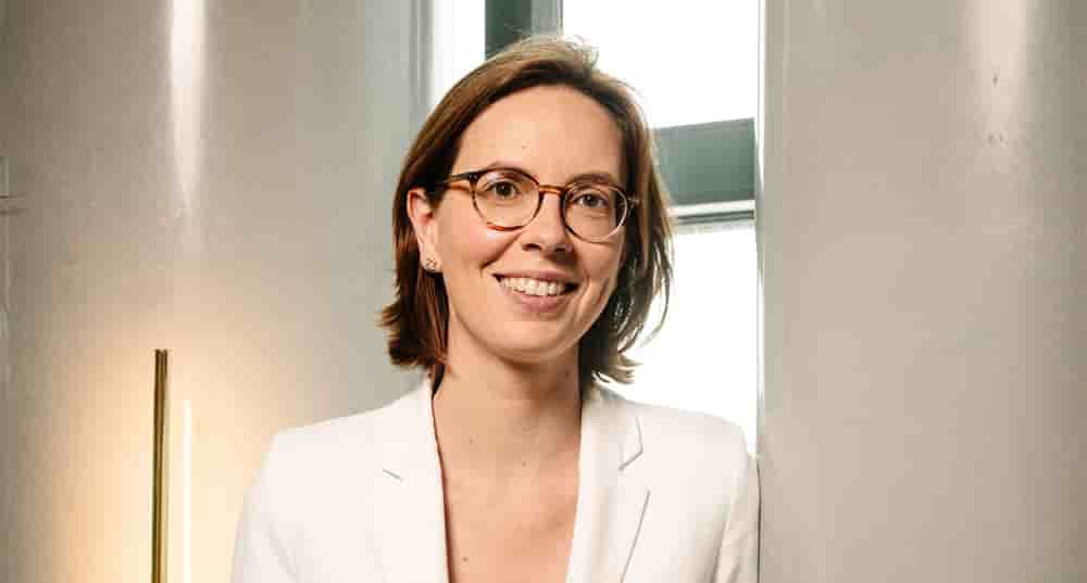 Amélie de Montchalin juge la loi spéciale nécessaire pour éviter un défaut, mais redoute un blocage politique durable.