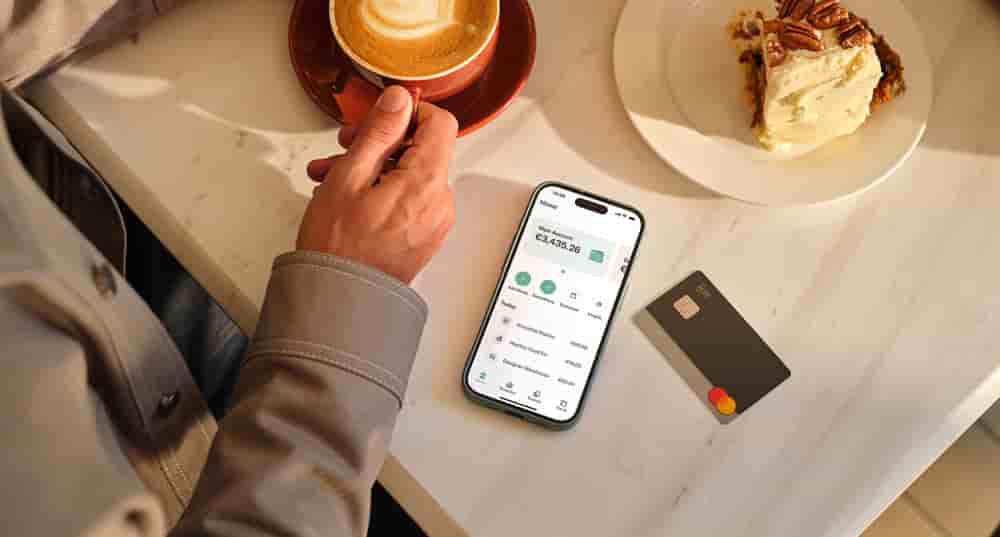 Revolut a annoncé qu’elle mettra un milliard de dollars (850 millions d’euros) sur la table d’ici cinq ans pour développer son activité en France, avec, à la clé, l’installation à Paris du futur siège de ses activités en Europe occidentale.