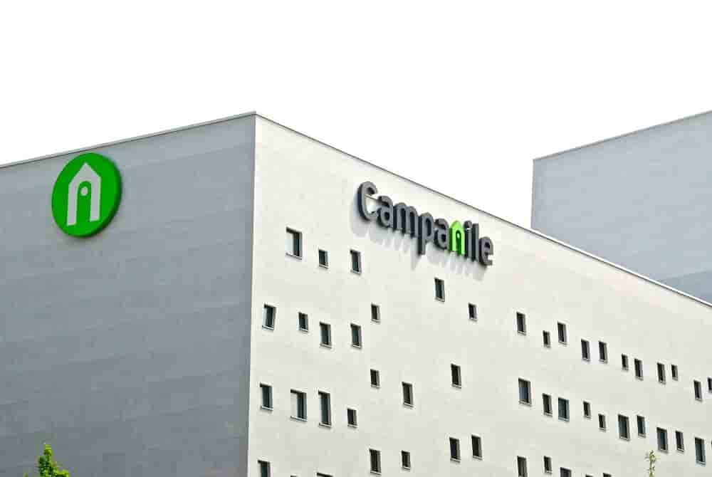 © Sebastien JARRY/MAXPPP; 23/05/2016. HOTEL CAMPANILE. Enseigne d'hotels français crée en 1976, spéçialisé sur le type des hotels de milieu de gamme appartenant à l'entreprise LOUVRE HOTELS GROUP, tous les hotels possèdent un restaurant avec un service...