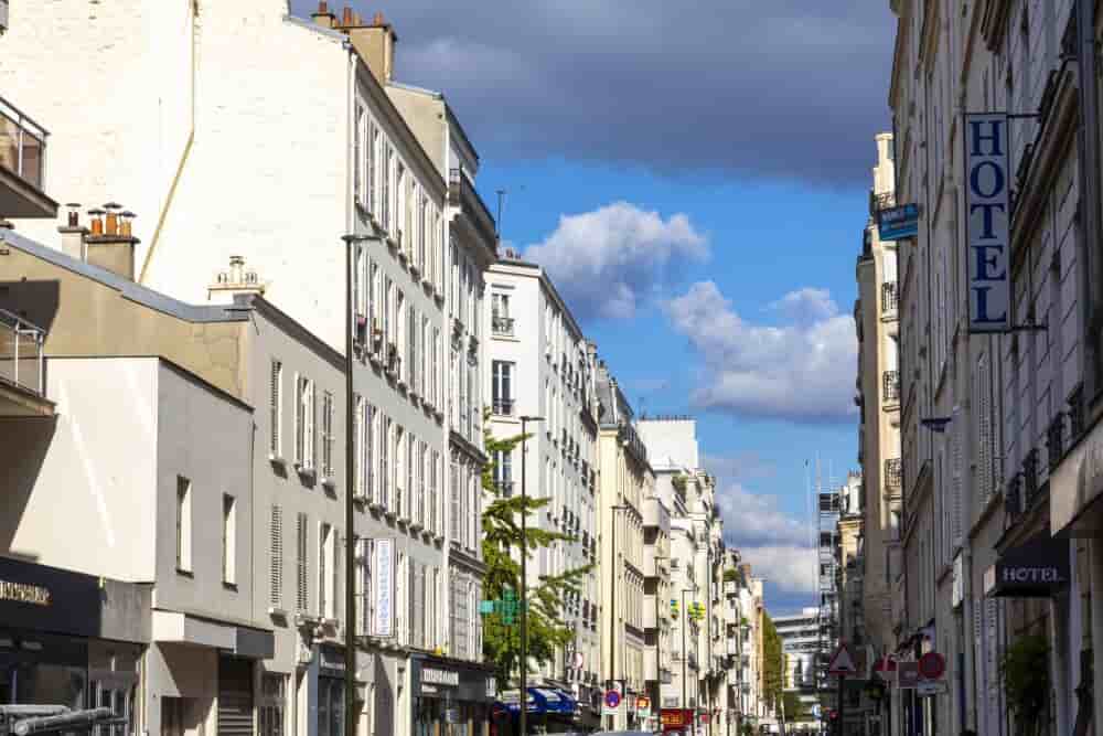 Leyla Vidal/BELPRESS/MAXPPP - Paris | France, Ile-de-France, Hauts-de-Seine, Levallois-Perret. 04/10/2024 (MaxPPP TagID: maxnewsfrfive928468.jpg) [Photo via MaxPPP] - Paris | Levallois-Perret - Paris | Levallois-Perret
