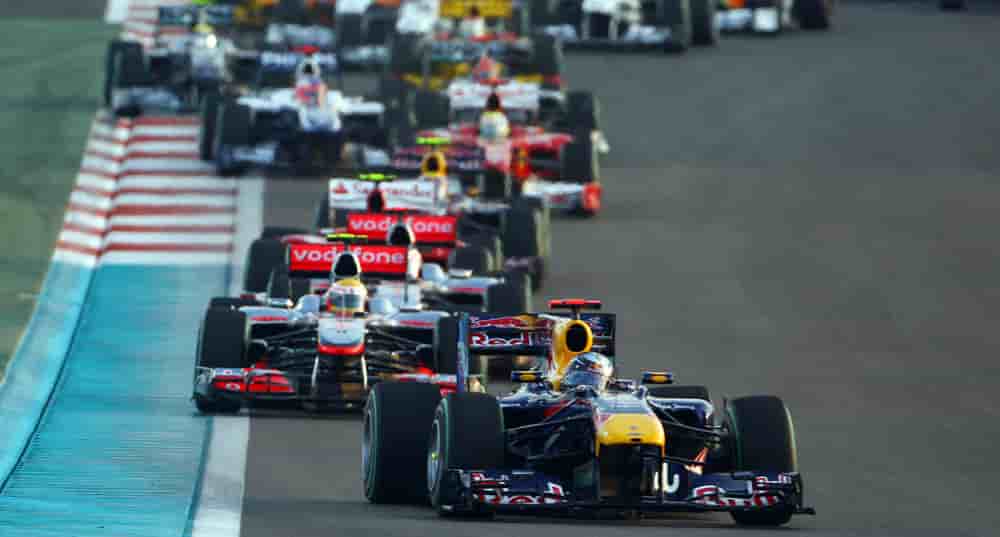Sebastian Vettel sur Red Bull Racing au GP d’Abou Dhabi, en novembre 2010.