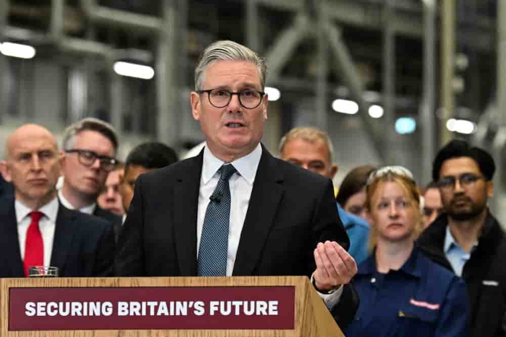 La progression du chômage est un nouveau coup dur pour le gouvernement travailliste du Premier ministre Keir Starmer, au plus bas dans les sondages et contesté jusque dans son camp.