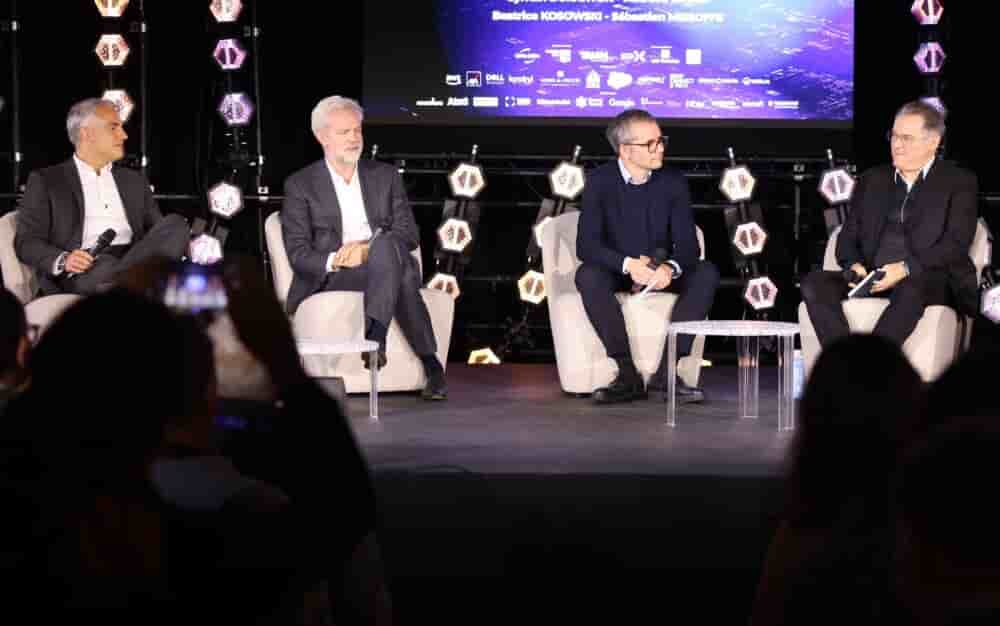 De gauche à droite : Mathieu Gross (partner, Messier & Associés), Sébastien Missoffe (directeur général, Google France), Xavier Vasques (vice-président et CTO, IBM France) et Sylvain Duranton (global leader, BCG X).