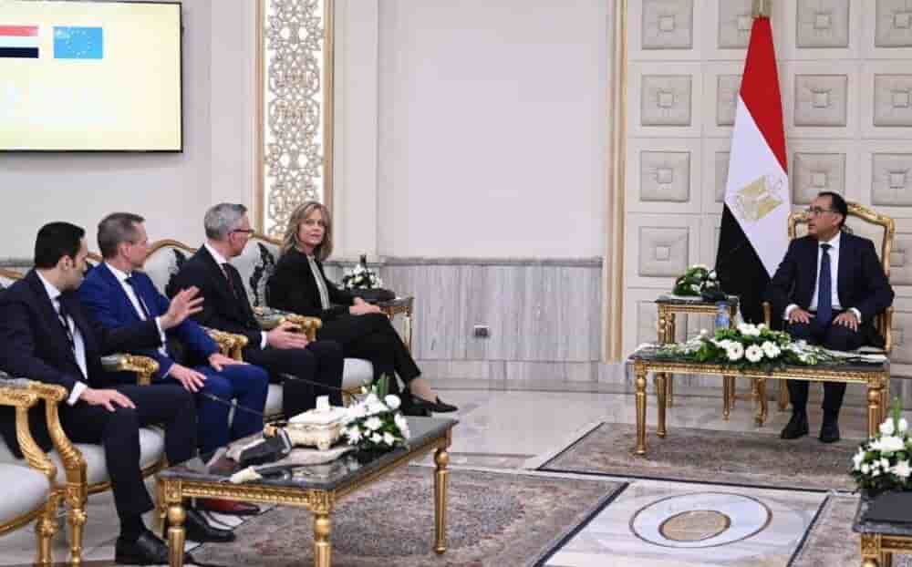 Des représentants de Yara Clean Ammonia et Scatec rencontrent le Premier ministre de l'Égypte Mostafa Madbouly