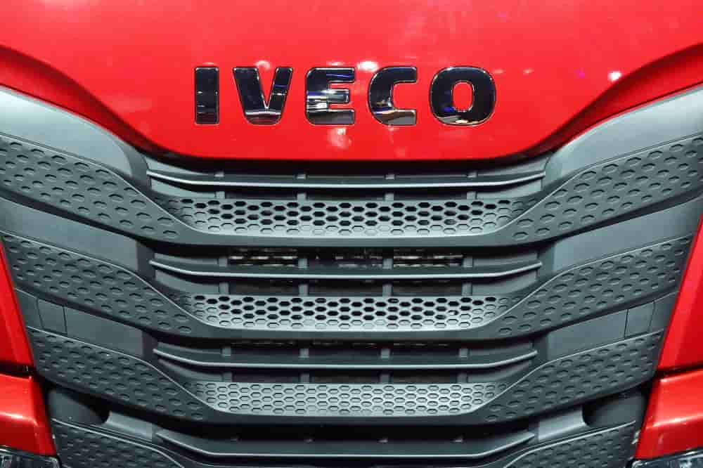 L'Indien Tata Motors avait conclu fin juillet un accord pour acquérir l'Italien Iveco Group, pour une transaction évaluée à 3,8 milliards d'euros.