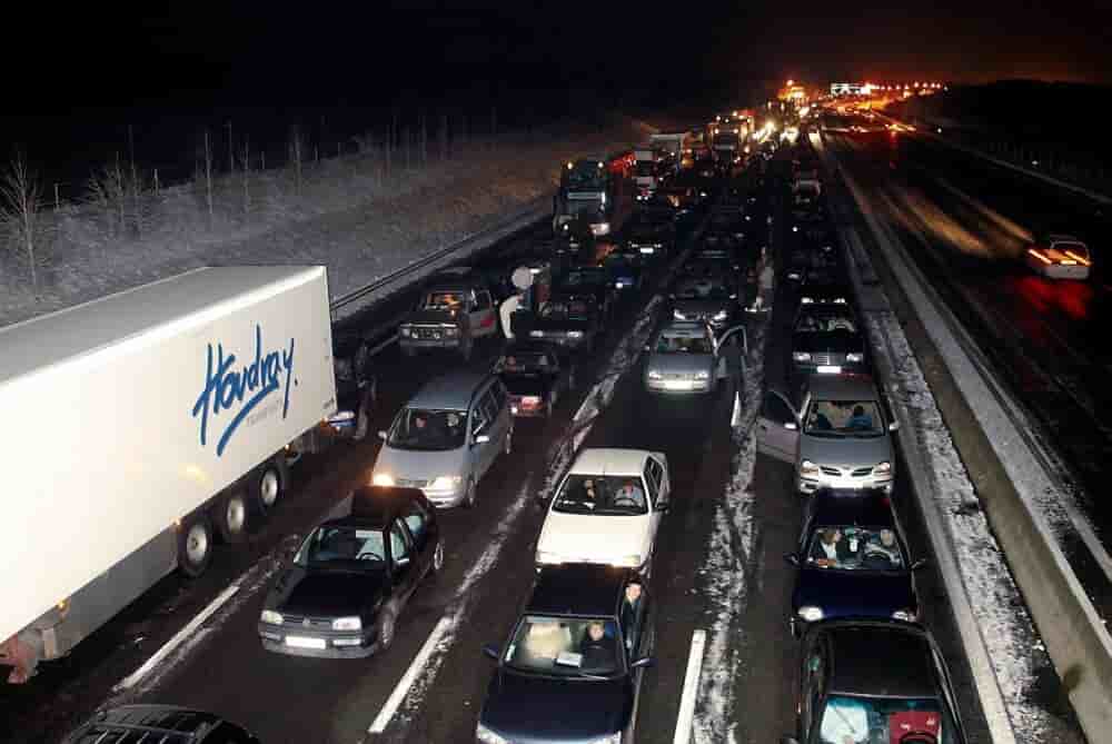 MaxPPP TagID: maxnewsworldthree226842.jpg/Photo via MaxPPP - EMBOUTEILLAGE INTEMPERIES