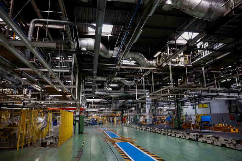La nouvelle usine du constructeur chinois Chery, située dans la zone franche de Barcelone, le 19 avril 2024. Le groupe y ouvrira son premier site de production en Europe.
