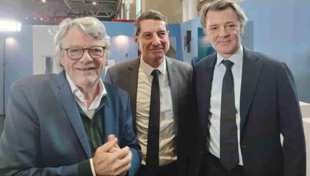 Jean-Louis Borloo, David Lisnard, et François Baroin (à droite).