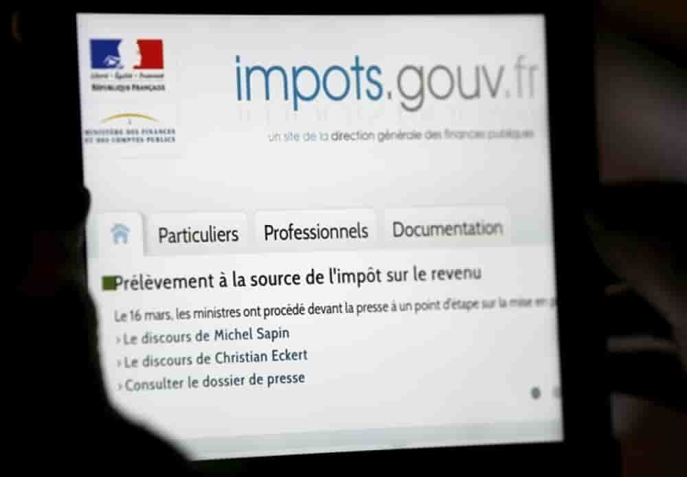 "56 % des contrôles concernant les professionnels et plus de 54 % de ceux visant les particuliers sont programmés" grâce à l'IA, selon la DGFiP.