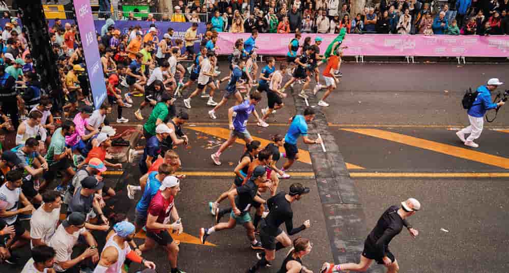 Quantité de courses moins réputées que le légendaire marathon de Paris ou le trail nocturne SaintéLyon, disputé ce dimanche 23 novembre, vivent un âge d’or dans le pays.