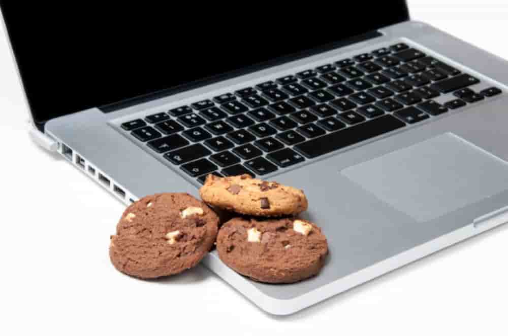 La Commission européenne propose de modifier le RGPD pour centraliser les règles de protection des données, simplifier le consentement des cookies via le navigateur, et introduire un nouveau motif d' "intérêt légitime" pour l'entraînement des modèles...