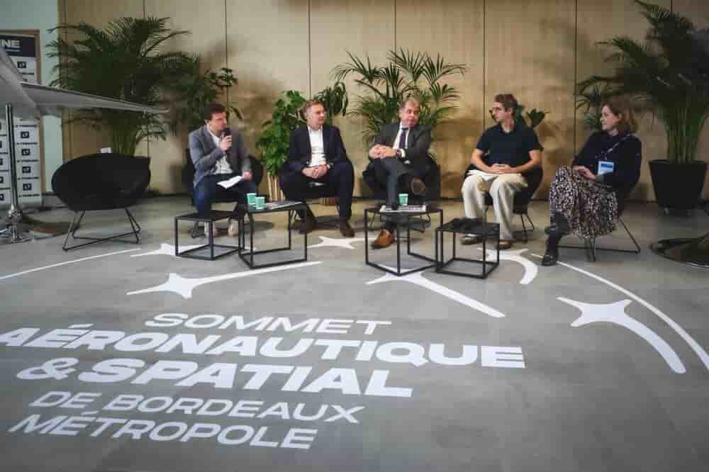 Le 5e sommet aéronautique et spatial de Bordeaux Métropole a largement abordé la question de la décarbonation du secteur aérien.