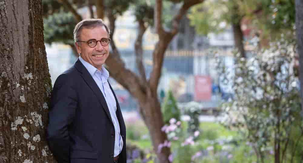 Pour le maire de Bordeaux, « la commune est l’échelon pertinent pour agir et déployer des politiques innovantes ».