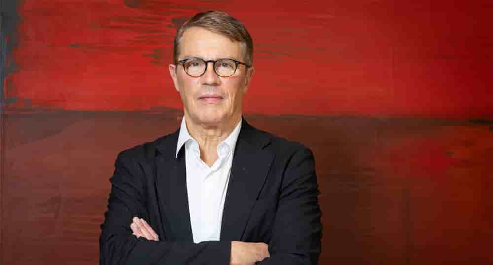 Patrick Bloche, premier adjoint au maire de Paris, dans son bureau à l'Hôtel de Ville de Paris, le 4 décembre 2025.