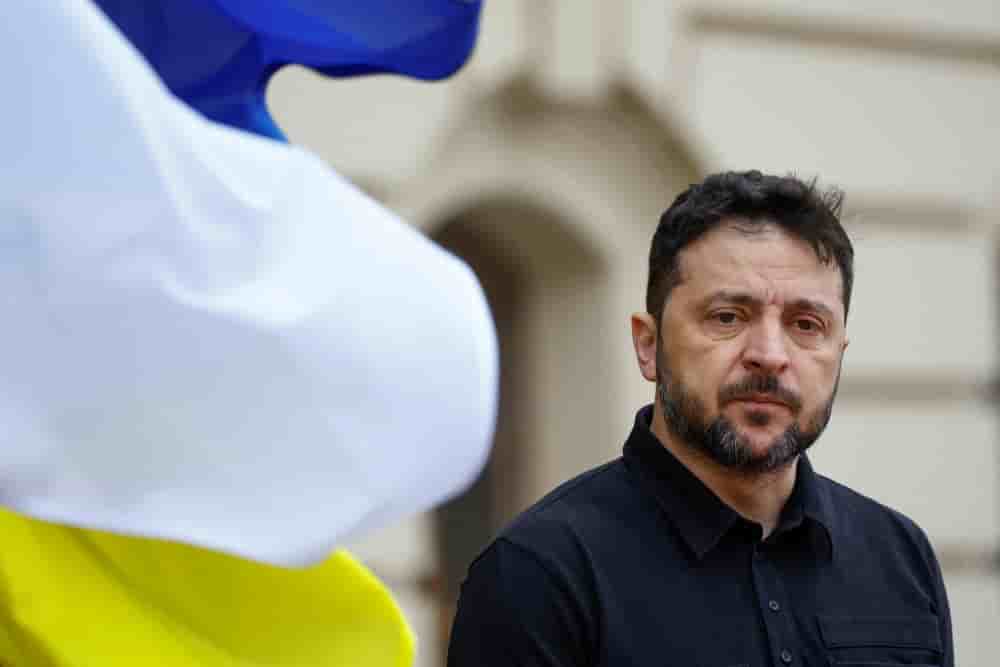 En cette fin d'année 2025, Kiev subit une pression politique, militaire et diplomatique inédite.