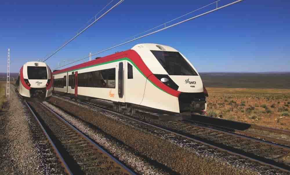 CAF fournit aussi du matériel roulant (trains, métros, tramways, etc.) à plusieurs autres pays africains, dont l'Égypte et le Sénégal.