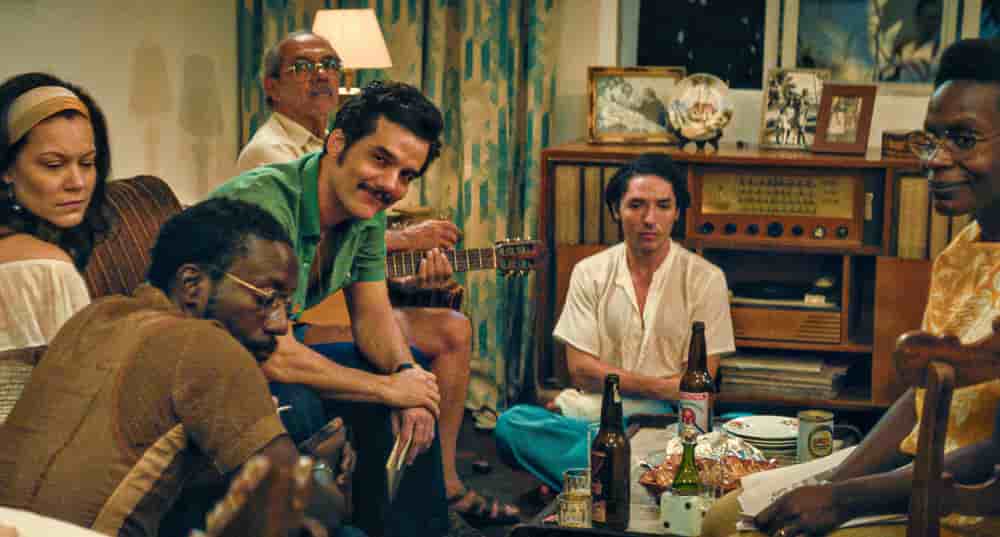 L’Agent secret, de Kleber Mendonça Filho, avec Wagner Moura, Gabriel Leone, Maria Fernanda Cândido, Carlos Francisco, Udo Kier. 2h39. Sortie mercredi