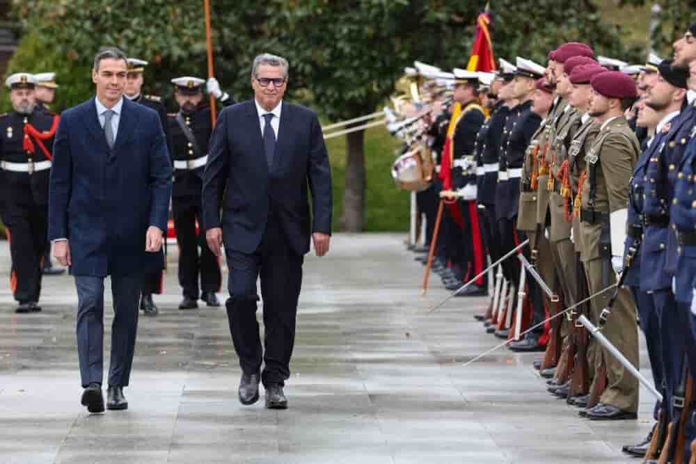 Pedro Sanchez, Premier ministre espagnol aux côtés du Premier ministre marocain, Aziz Akhannouch