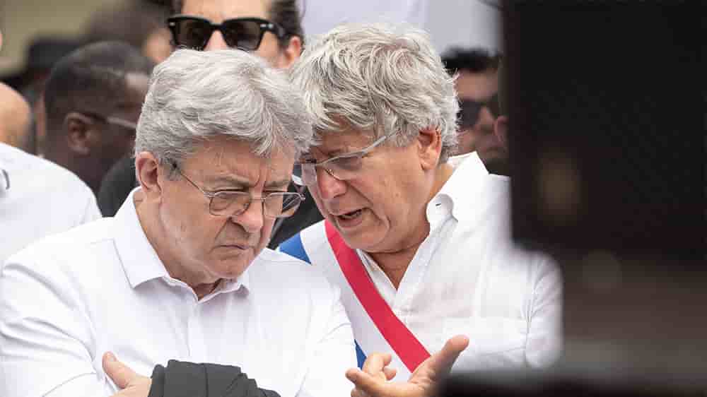 Alliés de longue date, Jean-Luc Mélenchon et Éric Coquerel continuent à entretenir un proximité en politique comme à la ville.