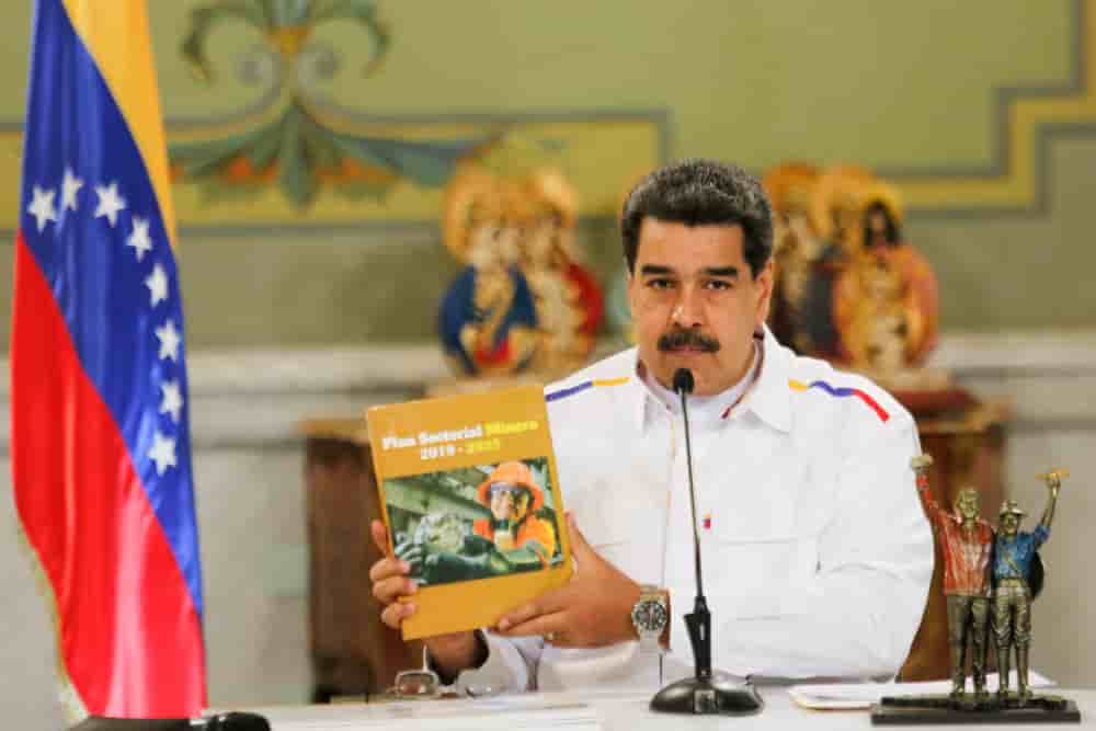 Le président vénézuélien déchu présente son Plan national minier, à Caracas, au Venezuela, le 5 juin 2019.