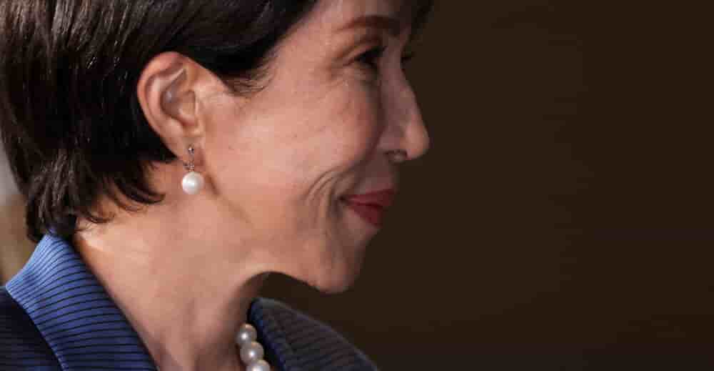 L'heure de vérité : en affichant sa fermeté sur le dossier taïwanais dès son arrivée au Kantei, la Première ministre Sanae Takaichi s'est attirée les foudres de Pékin. La riposte chinoise sur les terres rares teste désormais la résilience du modèle...