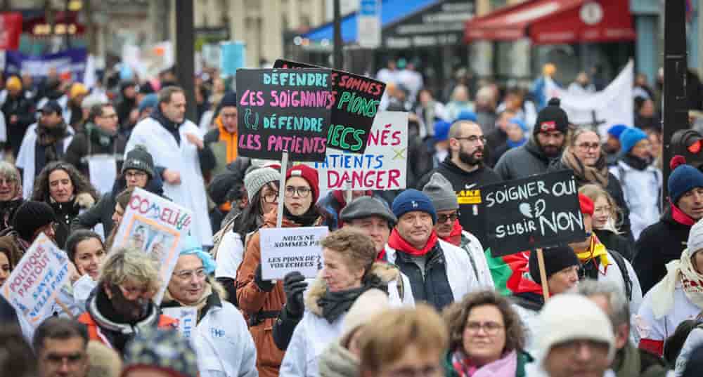 D'après les syndicats, 80 % des encartés participent à la contestation.