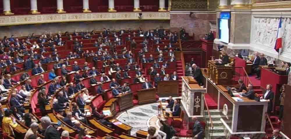 A 403 voix contre 99, l'Assemblée nationale a adopté le projet de loi olympique en première lecture lors d'un vote solennel.